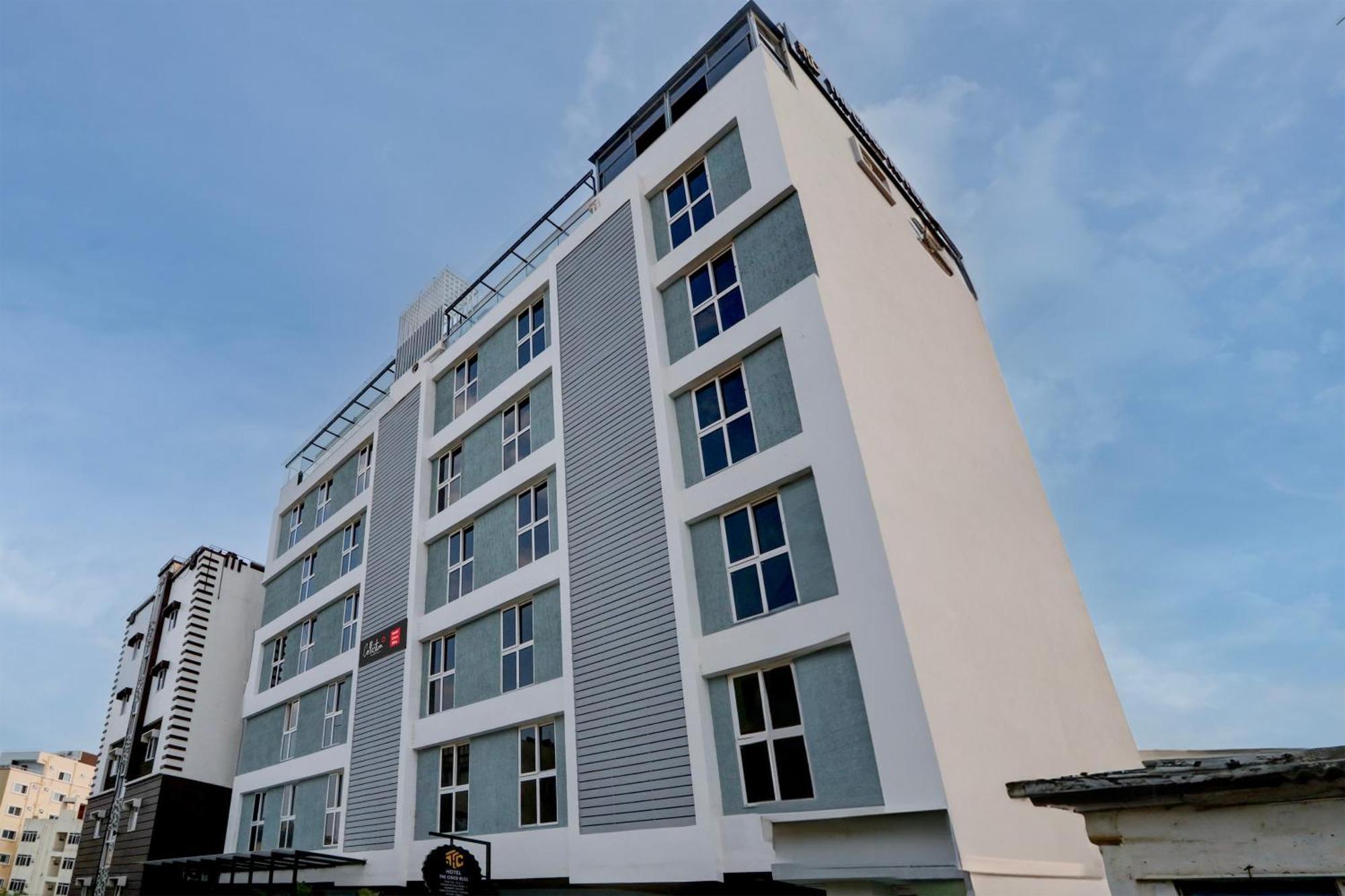 ホテル Super Townhouse The Cinco Bliss Near Ikea, Wells Forgo, Kims, Care Hospitals ハイデラバード エクステリア 写真
